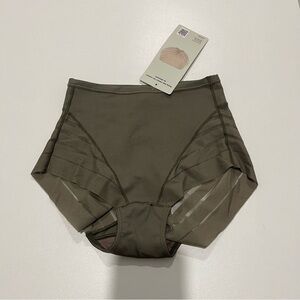 NWT Leonisa Compression Underwear Thong Lace Olive Green